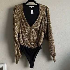 Black and Gold bodysuit blouse NWT